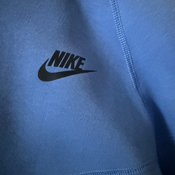 Men’s Nike tech jacket size small - Picture 3 of 8